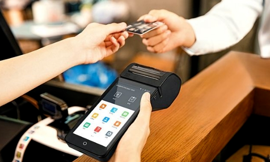 随行付POS机：信用卡频繁收到风控短信怎么办？